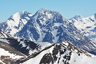 <span class="mw-page-title-main">Mount Rumble</span> Mountain in Alaska, U.S.