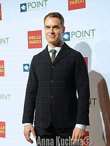 Murray Bartlett 2015.jpg