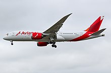 N785AV Boeing 787 Avianca (33239812583).jpg