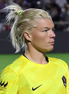 NC Courage vs Houston Dash (Mar 2024) 158 (cropped).jpg