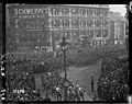 New Zealand troops marching in London at the end of World War I, 1918 (3056450191).jpg