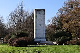 Walter Reed Monument