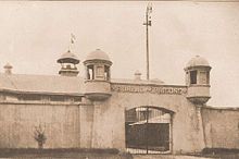 Old Bilibid Prison, c. 1900 Old bilibid.JPG