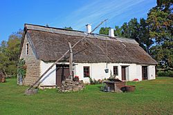 Old farmhouse in Järveküla