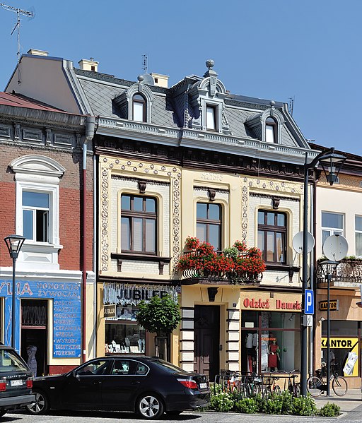 File:PL-Mielec, Rynek 22 2013-07-02--10-05-29-001.jpg