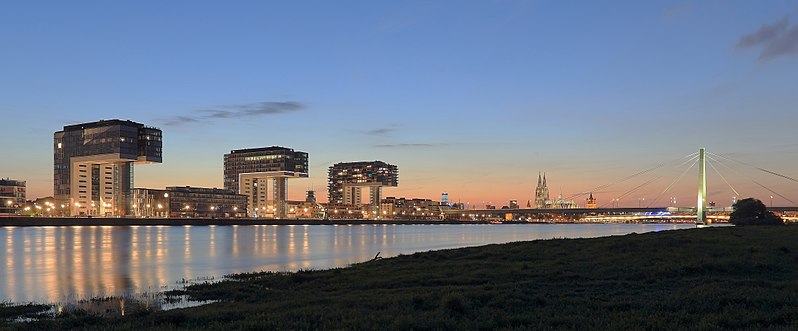 File:Panorama of the Rhine in Cologne.JPG