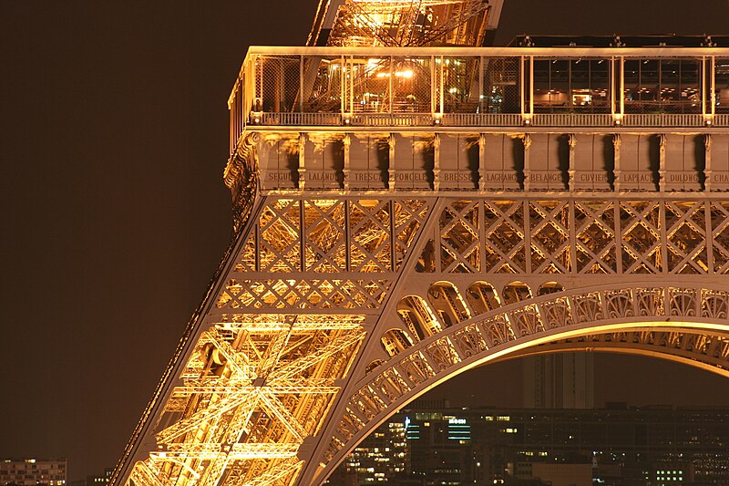 File:Paris, Eiffel tower - panoramio.jpg