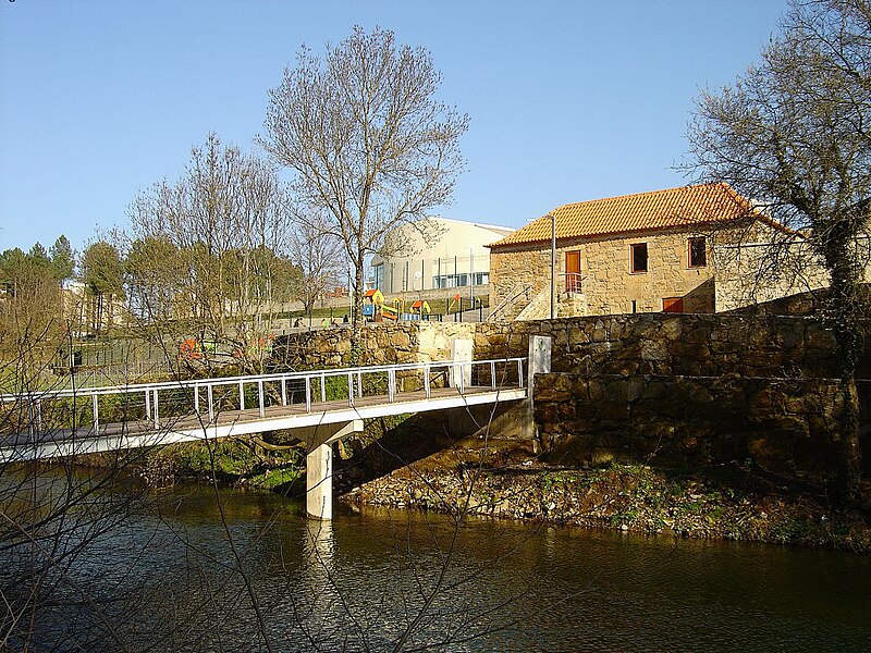 File:Parque de Codessais - Vila Real - Portugal (310182513).jpg