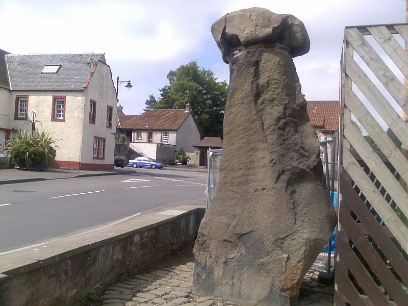 File:Paterson 2007 agryfp clackmannan-stone-person 010620071941.jpg