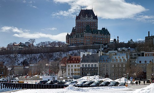 Place de Paris, Québec city, Québec, Cánada