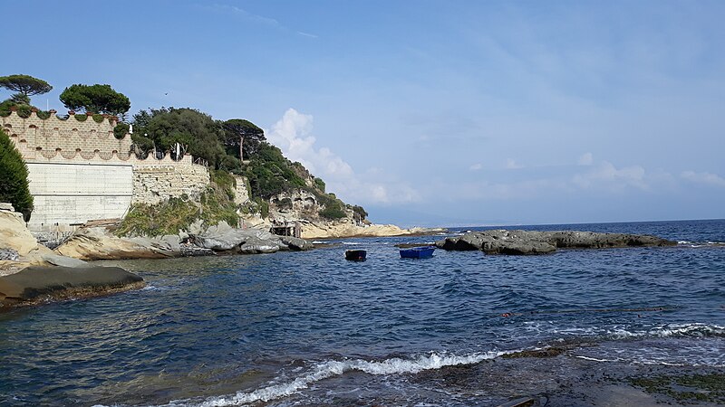 File:Posillipo, Naples.jpg