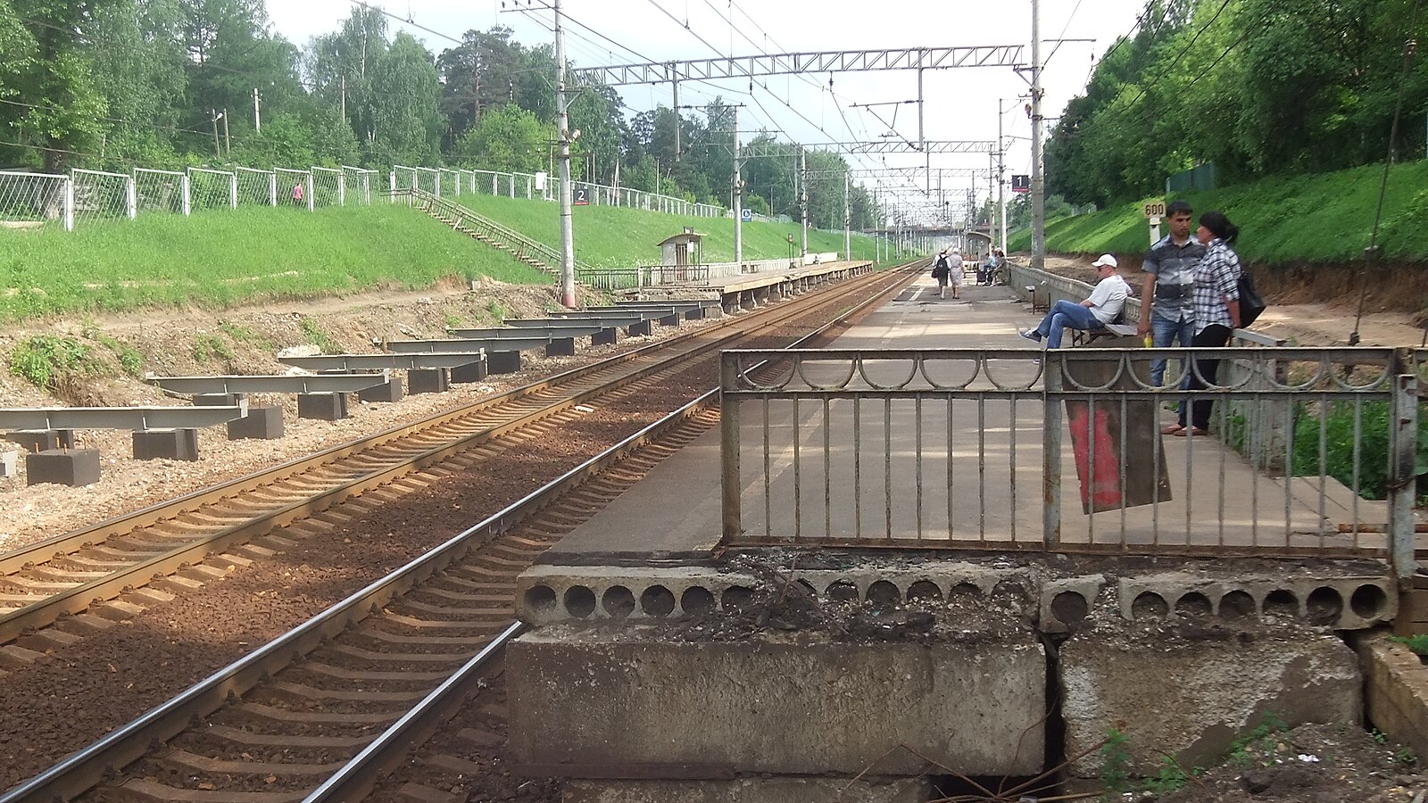 Поварово поваровка электричка сегодня. Железнодорожная станция Поваровка. Поваровка (платформа). Остановочная платформа Паровозный. Поваровка Москва.