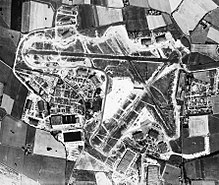 Fotografia aérea da RAF Burtonwood em 10 de agosto de 1945.