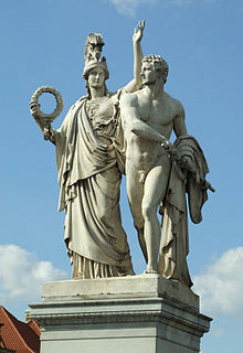 Skulptur Der Jüngling wird von Athena in neuen Kampf geführt auf der Schloßbrücke, Berlin