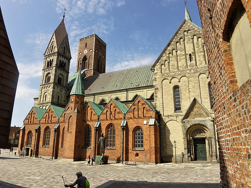 File:Ribe Domkirke S.jpg