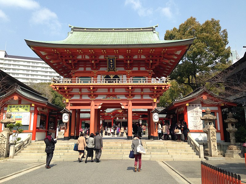 File:Romon of Ikuta Shrine.JPG