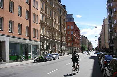 Vägbeskrivningar till Roslagsgatan med kollektivtrafik