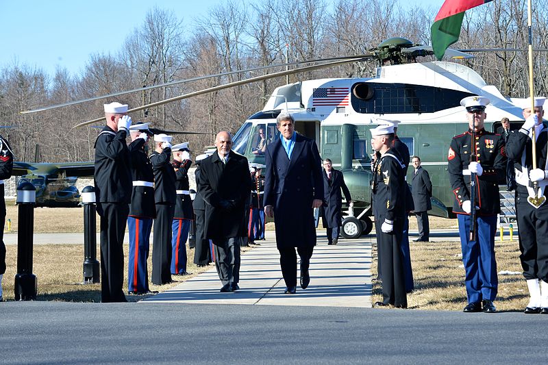 File:Secretary Kerry Escorts Afghan President Ghani Past a Military Honor Guard as They Arrive at Camp David.jpg