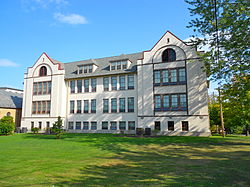 St. Stanislaus Institut