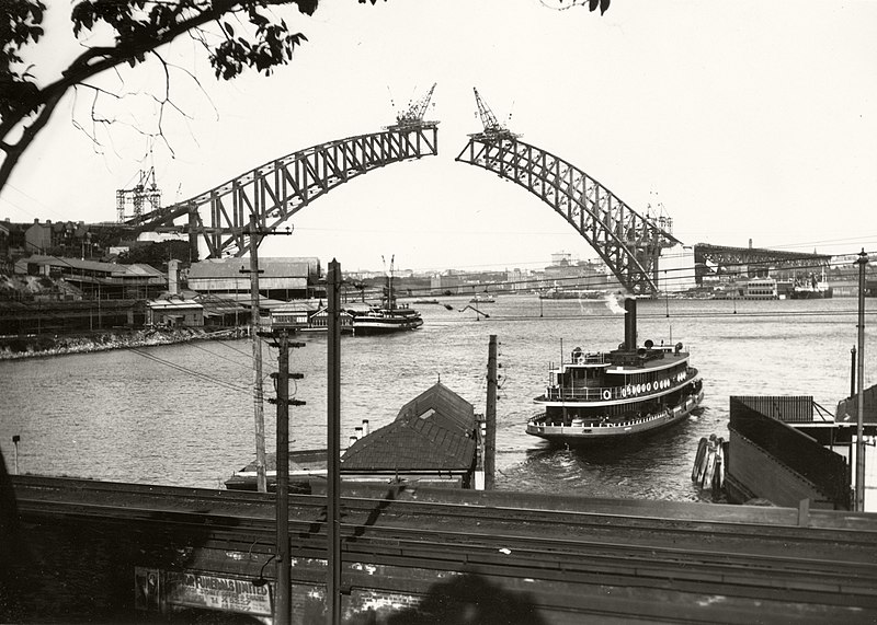 File:Sydney Ferry KULGOA leaving Lavender Bay wharf 19 July 1930.jpg