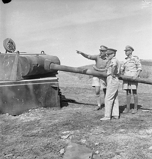 General Sir Harold Alexander (right), with Lieutenant General Sir Oliver Leese and Lieutenant General Sir John Harding, inspect one of the German Pant