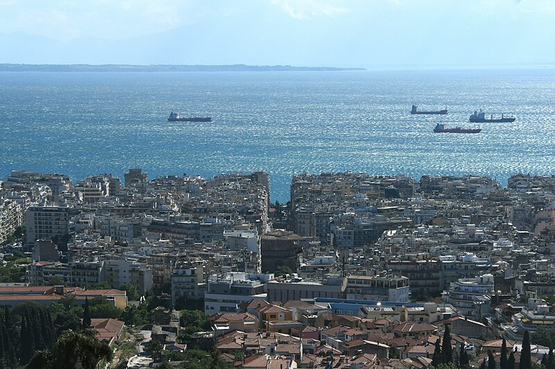 File:Thessaloniki, Östliche Stadtmauer (Τείχη της Θεσσαλονίκης) (5. Jhdt.) (32900082707).jpg