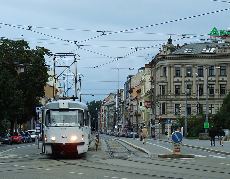 File:Tram in Brünn.jpg