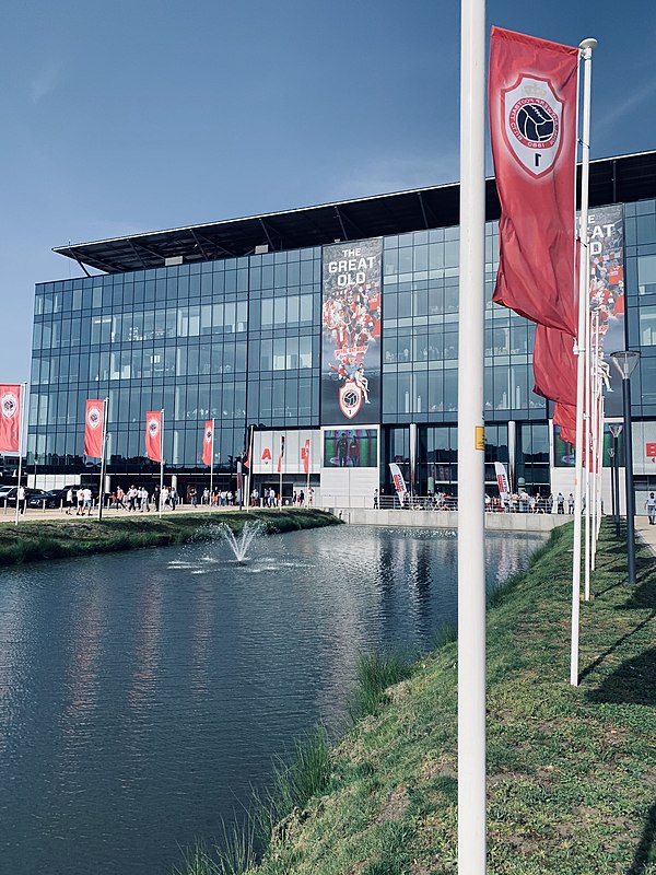 Image: Tribune 1, Bosuilstadion, 2019