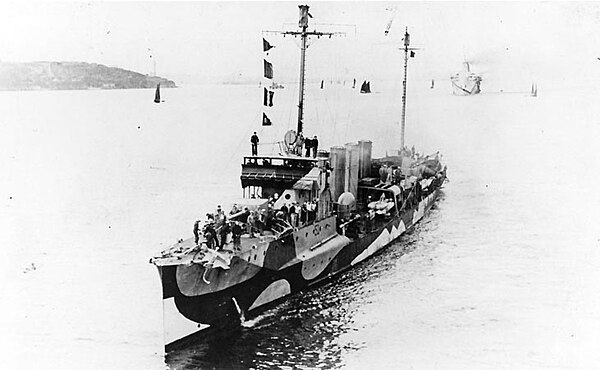 O'Brien, in dazzle camouflage, escorting a convoy in 1918