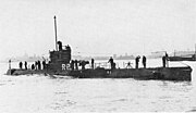 Thumbnail for File:USS R-2 (SS-79).jpg