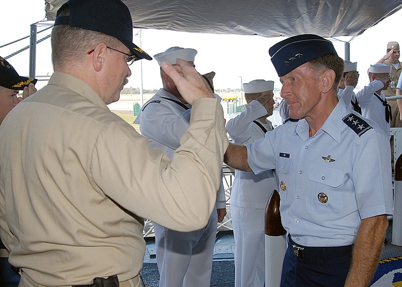 File:US Navy 071129-N-2821G-003 Air Force Lt. Gen. Norman R. Seip, commander of 12th Air Force and Air Forces Southern, Davis-Monthan Air Force Base, Arizona, greets Capt. K. A. Parker, commanding officer of the guided-missile cruis.jpg