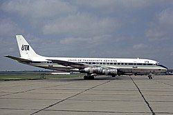 Eine DC-8-53 auf dem Flughafen Le Bourget im Jahr 1973