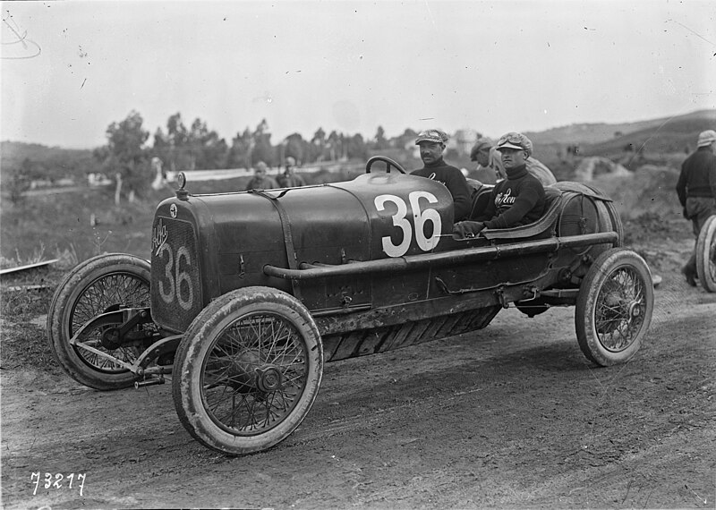 File:Ugo Sivocci in his Alfa Romeo 20-30 ES at the 1922 Targa Florio.jpg