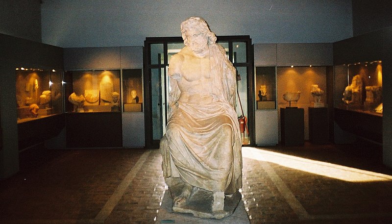 File:Villa dei Quintili (Rome) - Antiquarium 2006.jpg