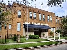 Former William B. Travis Elementary William B Travis Elementary, Galveston.jpg