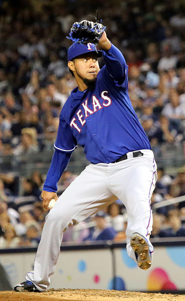 File:Yovani Gallardo on May 24, 2015.jpg