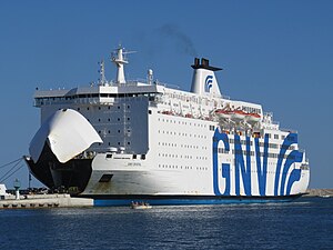 «GNV Cristal» (vue avant) - Sète, 2018.jpg