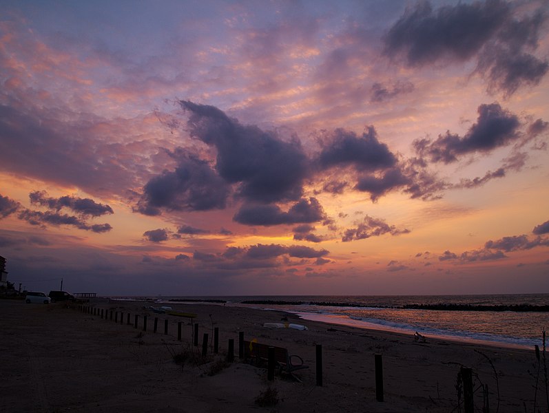 File:瀬波海岸 - panoramio (2).jpg