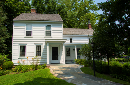 Thomas Paine Cottage 01 2015 Paine Cottage.png