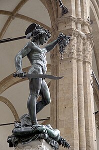 Statuia lui Perseu de Benvenuto Cellini, din Piazza della Signoria