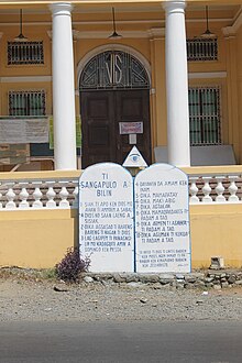 The Ten Commandments in Ilocano.