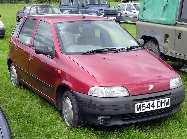 File:1994.fiat.punto.selecta.arp.750pix.jpg - Wikipedia