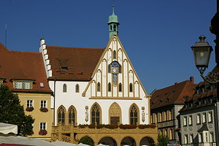 Datei:2010.08.21.175602 Rathaus Amberg.jpg – Wikipedia