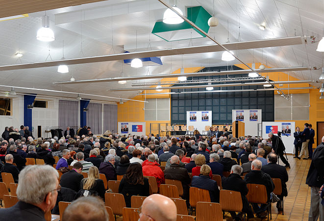 L'intérieur de la salle.