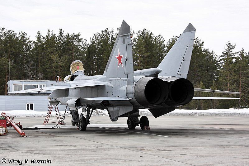 File:790th Fighter Order of Kutuzov 3rd class Aviation Regiment, Khotilovo airbase (355-11).jpg