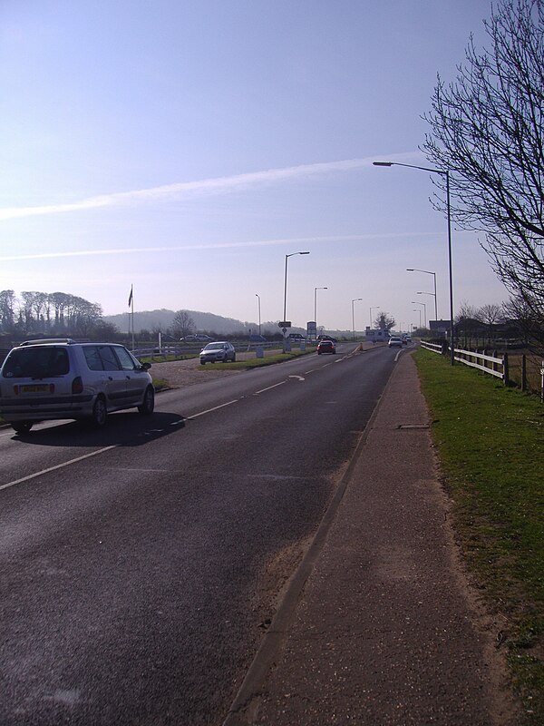 The road at Heacham looking back towards the so-called Lavendar Junction