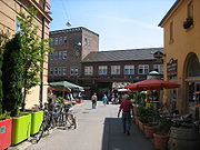 View from Fuggerstraße inside Stadtmarkt