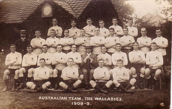 The squad that went on tour in 1908–09