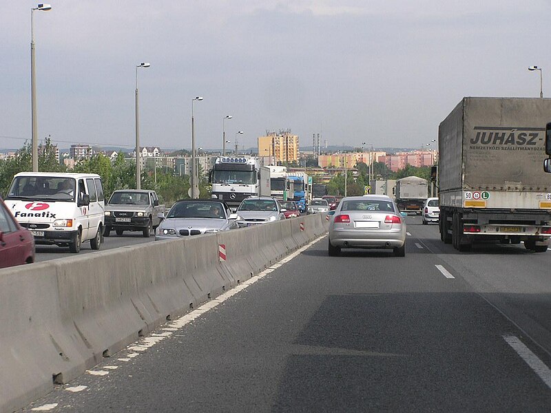 File:AutobahnM0.JPG