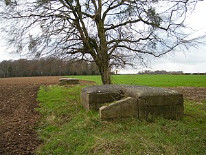 Avesnes-Chaussoy: Géographie, Urbanisme, Toponymie